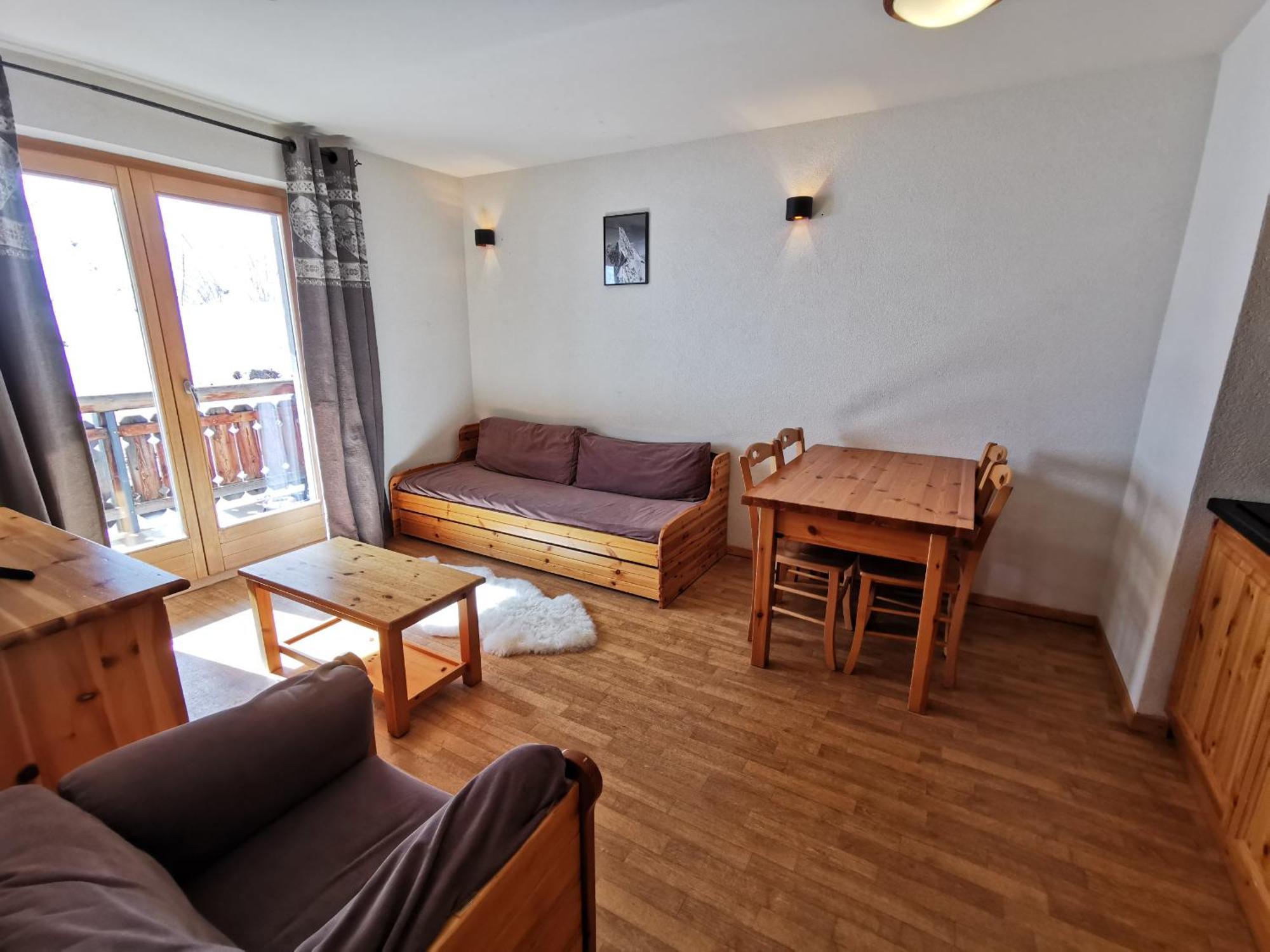 Pracondu Outdoor & Fun Appartement 1 Chambre Avec Balcon By Alpvision Residences 넨다즈 외부 사진