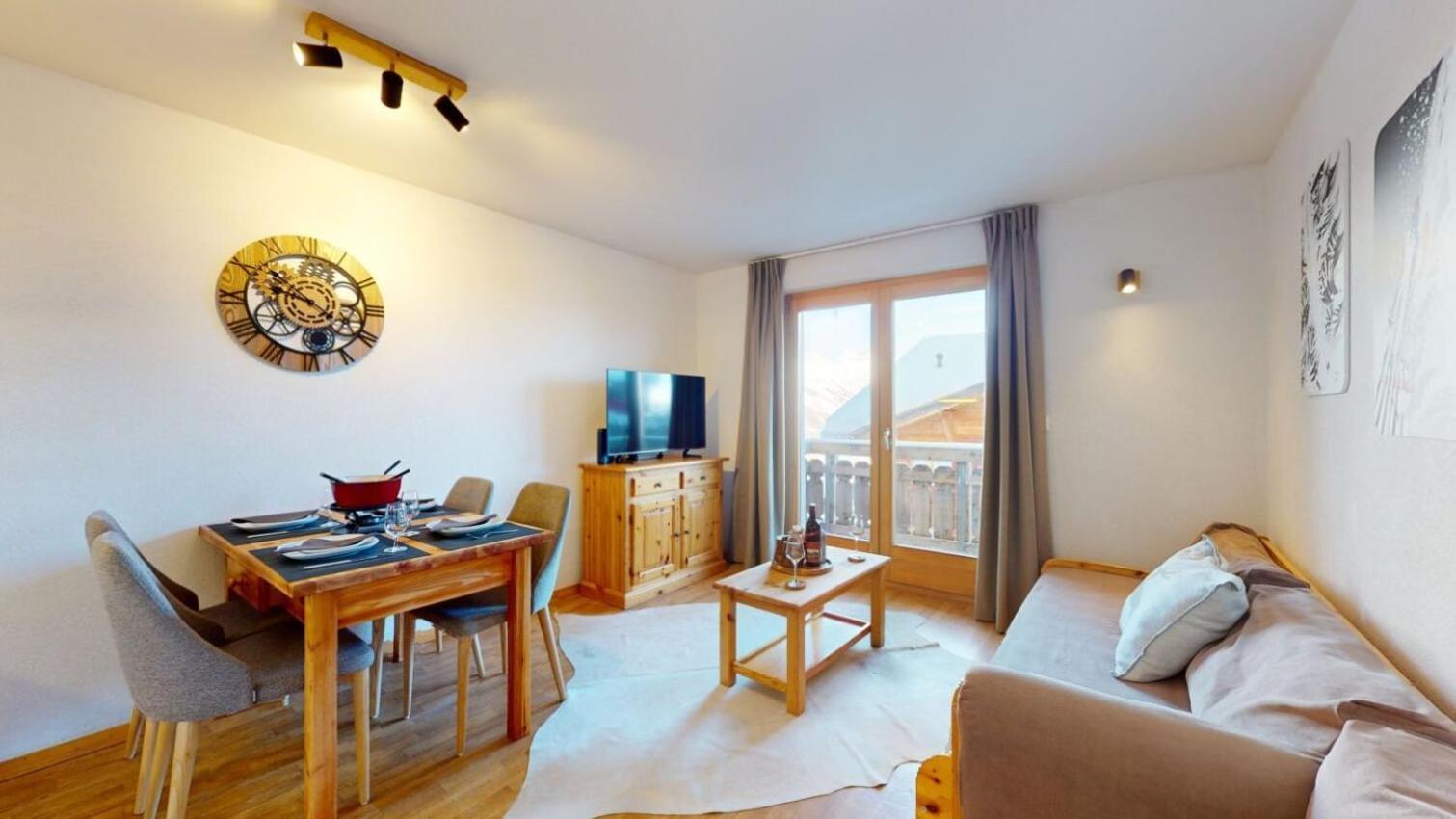 Pracondu Outdoor & Fun Appartement 1 Chambre Avec Balcon By Alpvision Residences 넨다즈 외부 사진